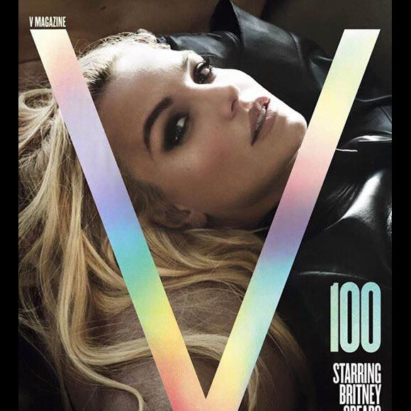 Britney Spears en couverture du n°100 de V Magazine.