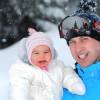 La princesse Charlotte de Cambridge et son père le prince William dans les Alpes françaises début mars 2016 lors d'un court séjour à la montagne, les premières vacances à la neige de George et Charlotte.