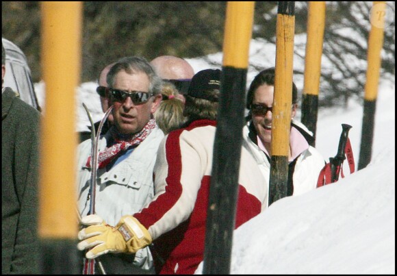 Le prince Charles et Kate Middleton au ski à Klosters en 2005.