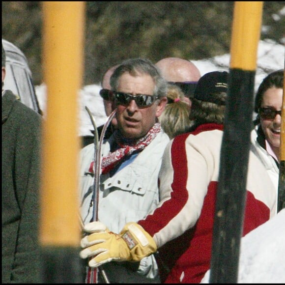 Le prince Charles et Kate Middleton au ski à Klosters en 2005.