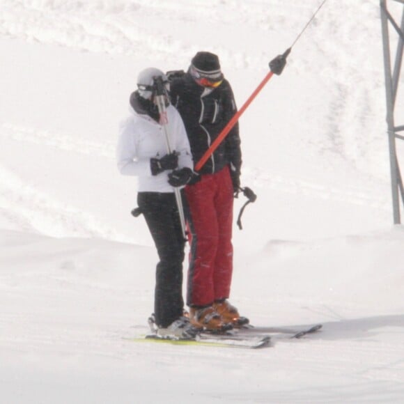 Image d'un séjour de Kate Middleton et du prince William aux sports d'hiver en mars 2008 à Klosters, en Suisse.