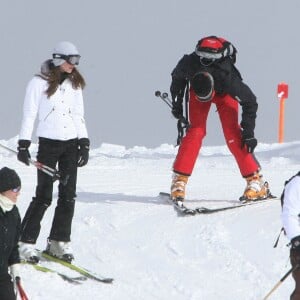 Image d'un séjour de Kate Middleton et du prince William aux sports d'hiver en mars 2008 à Klosters, en Suisse.