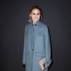 Olivia Palermo assiste au défilé Valentino (collection prêt-à-porter automne-hiver 2016-2017) à l'Espace Ephémère du jardin des Tuileries. Paris, le 8 mars 2016.