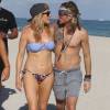 Ellie Goulding et son compagnon Dougie Poynter en vacances à Miami à la plage le 5 janvier 2015