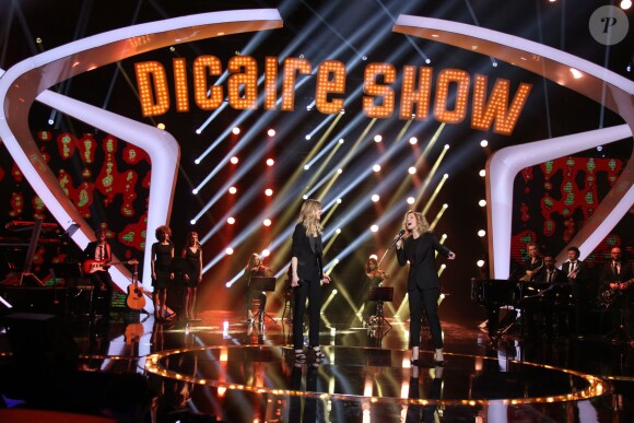 Exclusif - No Tabloids - Véronic DiCaire et Lara Fabian - Enregistrement de l'émission "DiCaire Show", qui sera diffusée sur France 2 le 12 mars, à Paris. Le 7 mars 2016 © Denis Guignebourg / Bestimage No Tabloids, No Web No Blob pour Belgique et Suisse07/03/2016 -