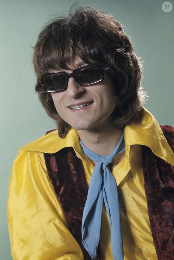 Michel Polnareff, portrait studio à Paris, le 1er août 1969.