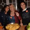 Leïla Bekhti, Valérie Damidot et Aïda Touihri, lors de la soirée Street Food Party au profit de l'association Cékedubonheur à Paris, le 11 mars 2016. © Veeren