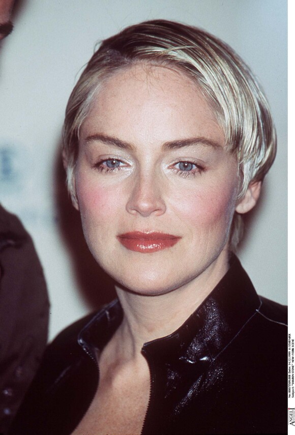 Sharon Stone le 14/12/1999 - New York