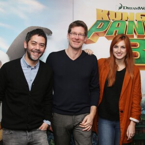 Exclusif - Manu Payet, Pascal Canfin (directeur de WWF) et Alison Wheeler lors de l'avant-première du film d'animation "Kung Fu Panda 3" à l'UGC Normandie sur les Champs-Elysées à Paris le 13 Mars 2016. © Denis Guignebourg/Bestimage