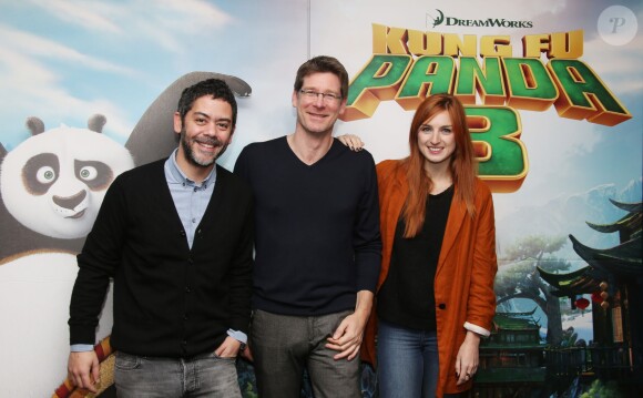 Exclusif - Manu Payet, Pascal Canfin (directeur de WWF) et Alison Wheeler lors de l'avant-première du film d'animation "Kung Fu Panda 3" à l'UGC Normandie sur les Champs-Elysées à Paris le 13 Mars 2016. © Denis Guignebourg/Bestimage