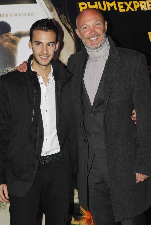 Frank Leboeuf et son fils Hugo à la première de Rhum Express à Paris, le 8 novembre 2011