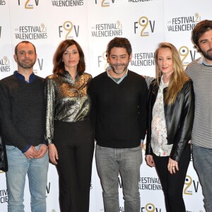 Jean-Marc Delcambre, guest, Aure Atika, Manu Payet, Audrey Lamy (enceinte) et Cyril Gelblat - Soirée d'ouverture du festival 2 Valenciennes Fiction - Projecton du film "Tout pour être heureux" de Cyril Gelblat le 16 mars 2016. © Veeren/Bestimage