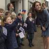 Kate Middleton, duchesse de Cambridge, inaugurait le 18 mars 2016 un nouveau magasin solidaire de l'EACH (East Anglia's Children's Hospices, dont elle est la marraine depuis 2012) à Holt, dans le Norfolk, non loin du domicile familial de Sandringham, Anmer Hall.
