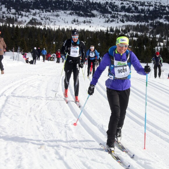 Pippa Middleton et son compagnon James Matthews ont disputé ensemble la course de ski de fond Birkebeiner (Birkebeinerrennet) entre Rena et Lillehammer le 19 mars 2016, en Norvège. Ils ont franchi la ligne d'arrivée au bout de 5h58.