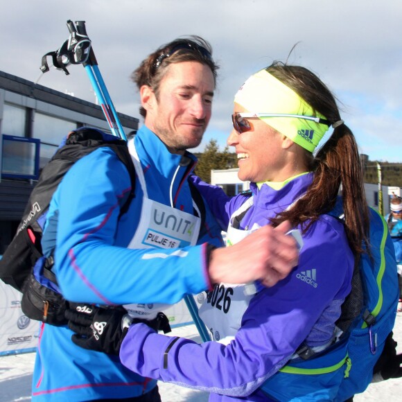 Pippa Middleton et son compagnon James Matthews ont disputé ensemble la course de ski de fond Birkebeiner (Birkebeinerrennet) entre Rena et Lillehammer le 19 mars 2016, en Norvège. Ils ont franchi la ligne d'arrivée au bout de 5h58.