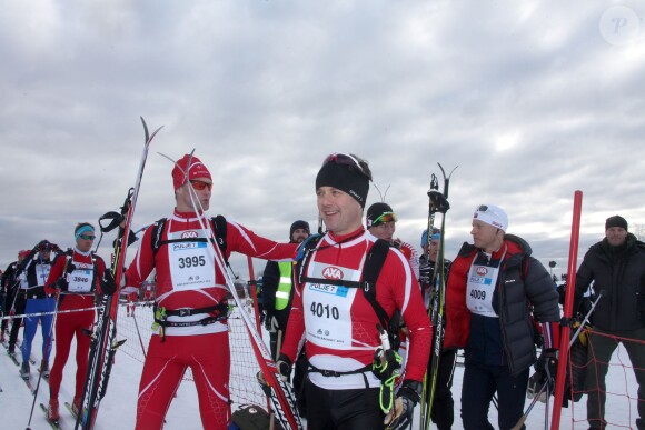 Le prince héritier Haakon de Norvège et le prince héritier Frederik de Danemark ont disputé la course de ski de fond Birkebeiner (Birkebeinerrennet) le 19 mars 2016 entre Rena et Lillehammer, en Norvège. Haakon a devancé son ami d'une heure sur la ligne d'arrivée.