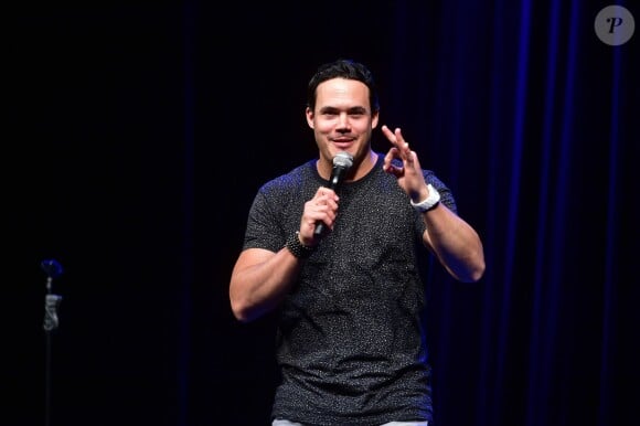 Paul Séré  à la Soirée "Rire et Résistance" au profit de l'association "Le Rire Médecin" au Palais des glaces à Paris, le 21 mars 2016. © Giancarlo Gorassini/Bestimage