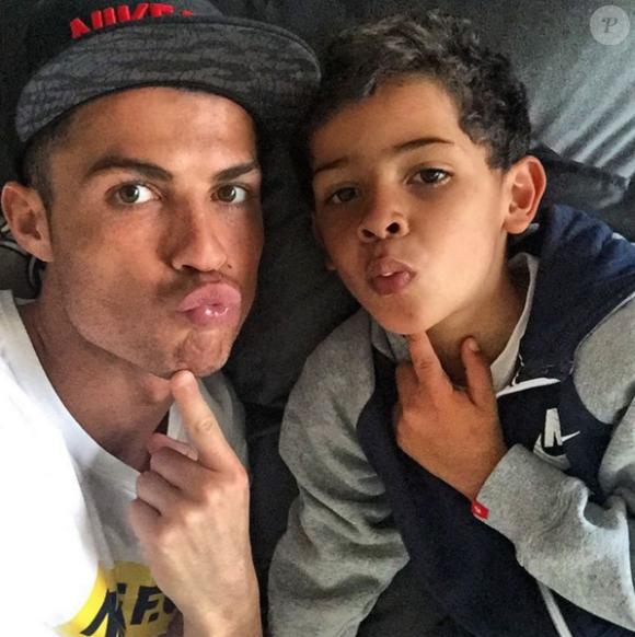 Cristiano Ronaldo et son fils Cristiano Junior, "humeur du dimanche", photo Instagram mars 2016.