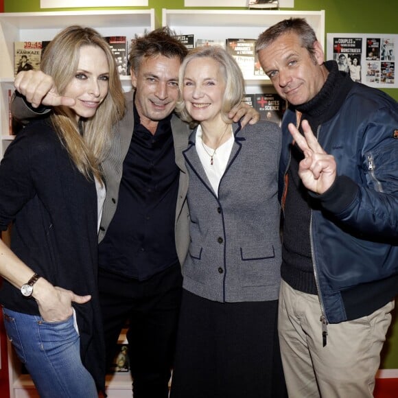 Tonya Kinzinger, Frédéric Deban, Marie-Christine Adam et David Brécourt (équipe de la série Sous le Soleil) - 33e Salon du Livre au parc des expositions de la porte de Versailles à Paris. © Cédric Perrin/Bestimage