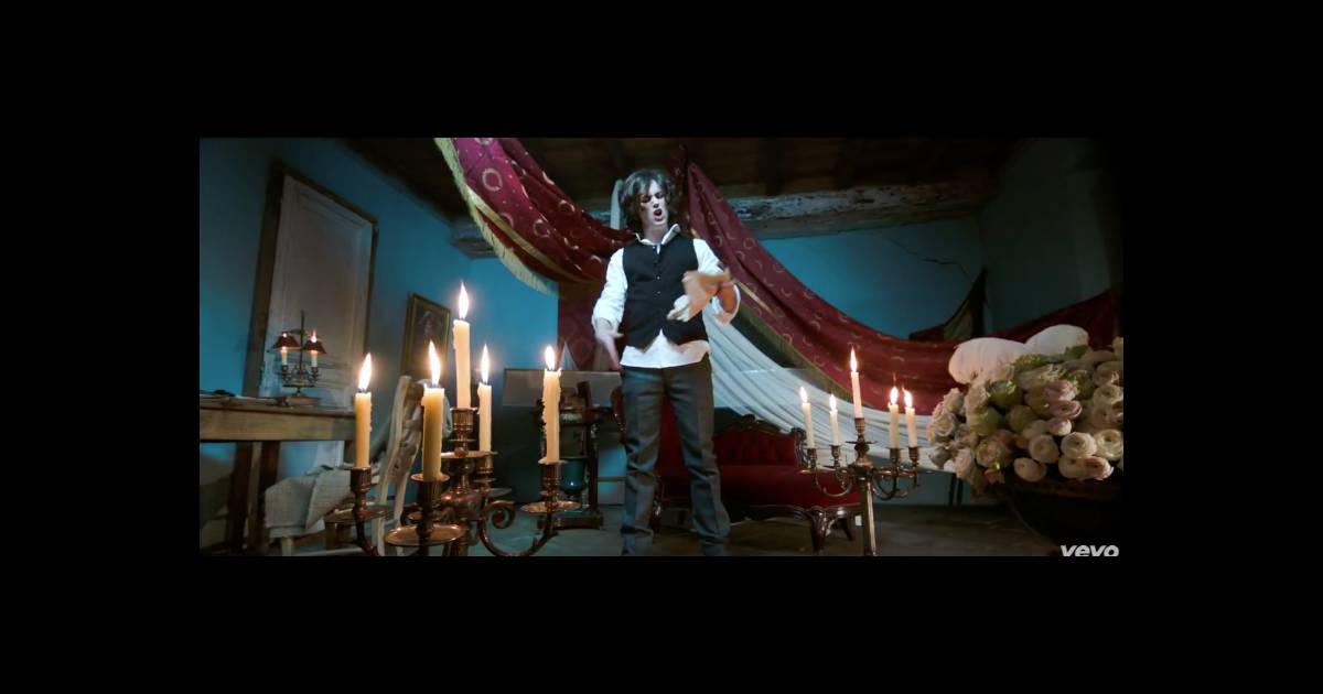 Le Rouge Et Le Noir Ballet Distribution Côme (The Voice 4) dans "Le Rouge et le noir" : Découvrez un Julien