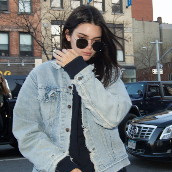 Kendall Jenner dans les rues de New York, le 29 mars 2016