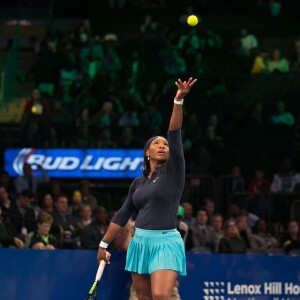 Serena Williams lors du tournoi de tennis BNP Paribas Showdown au Madison Square Garden à New York, le 8 mars 2016.