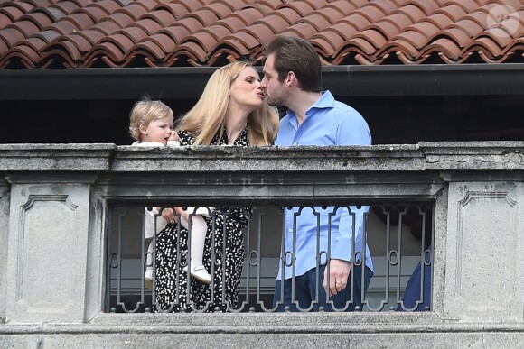 Michelle Hunziker et son mari Tomaso Trussardi vont baptiser leur fille Celeste à Bergame en Italie le 3 avril 2016.