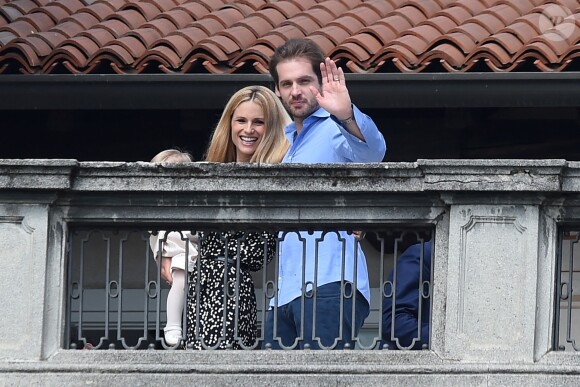 Michelle Hunziker et son mari Tomaso Trussardi vont baptiser leur fille Celeste à Bergame en Italie le 3 avril 2016