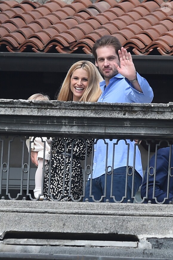 Michelle Hunziker et son mari Tomaso Trussardi vont baptiser leur fille Celeste à Bergame en Italie le 3 avril 2016.