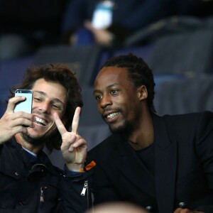 Gaël Monfils au match de Ligue des Champions PSG - Manchester City au Parc des Princes à Paris le 6 avril 2016. © Cyril Moreau/Bestimage