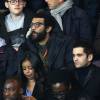 Ramzy Bedia, Malik Bentalha au match de Ligue des Champions PSG - Manchester City au Parc des Princes à Paris le 6 avril 2016. © Cyril Moreau/Bestimage