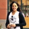 Michelle Rodriguez achète un jus de fruit à emporter dans un 'Pressed Juicery' à Beverly Hills, le 7 avril 2016 Actress Michelle Rodriguez grabs some juice at 'Pressed Juicery' in Beverly Hills on April 07, 2016.07/04/2016 - Beverly Hills