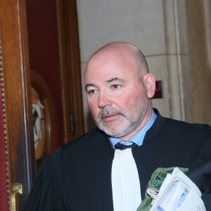 Maître Pascal Garbarini (avocat de Benoît Magimel) - Benoît Magimel arrive au tribunal correctionnel de Paris, le 12 avril 2016. L'acteur est poursuivi pour "blessures involontaires", "délit de fuite" et "usage de stupéfiants" après un accident de voiture survenu le 11 mars dernier. Il expliquera à la barre du tribunal, ce mardi 12 avril, comment il a renversé Fatima E., une piétonne de 62 ans, à Paris. © CVS/Bestimage12/04/2016 - Paris