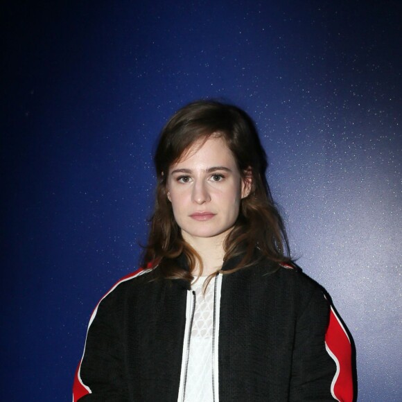 Exclusif - Héloïse Letissier (Christine and the Queens) au défilé de mode "Kenzo", collection prêt-à-porter automne-hiver 2016-2017 à Paris, le 8 mars 2016. © CVS/Veeren/Bestimage