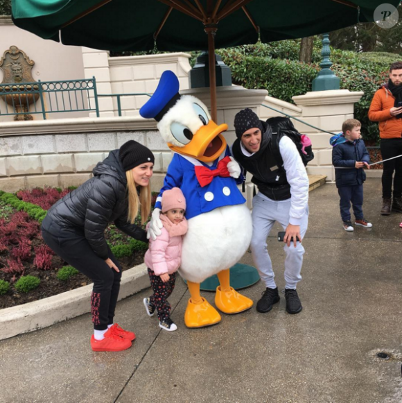 Angel Di Maria en famille à Disneyland Paris. Janvier 2016.