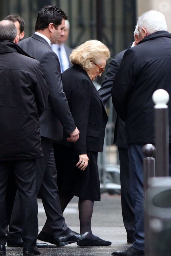 Bernadette Chirac en deuil lors des obsèques de Laurence Chirac, fille de Jacques et Bernadette Chirac morte le 14 avril 2016, qui ont été célébrées en la basilique Sainte-Clotilde à Paris le 16 avril 2016. La défunte a ensuite été inhumée dans la plus stricte intimité familiale au cimetière du Montparnasse © Crystal Pictures/Bestimage