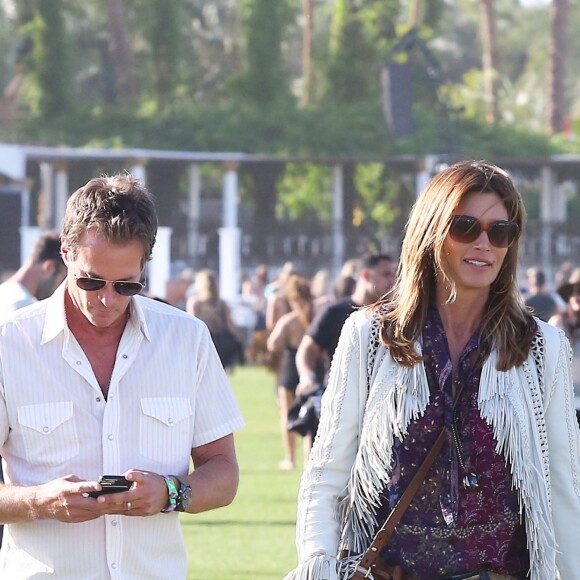 Cindy Crawford et son mari Rande Gerber à Coachella le 16 avril 2016.