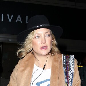 Kate Hudson à l'aéroport de Los Angeles le 6 mars 2016
