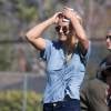 Britney Spears regarde ses fils jouer au football avec son frère Bryan et sa nièce Lexie à Los Angeles le 6 février 2016.  Please hide children's face prior to the publication - Singer and proud mom Britney Spears watches her son's soccer game in Los Angeles, California with her brother Bryan and niece Lexie on February 6, 2016. Britney is taking a break from her 'Piece Of Me' show at Planet Hollywood in Las Vegas to spend some quality time with her family.06/02/2016 - Los Angeles