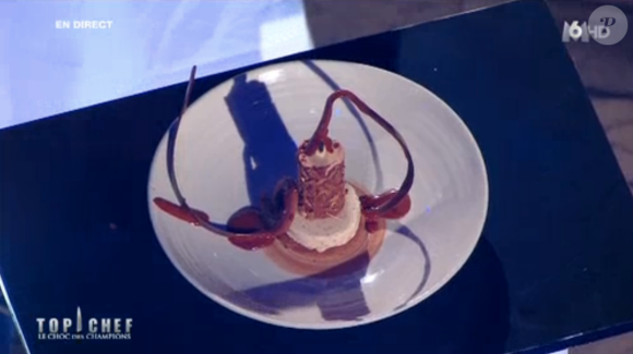 Le dessert de Pierre Augé, dans Top Chef - Le Choc des champions, le lundi 25 avril 2016 sur M6.