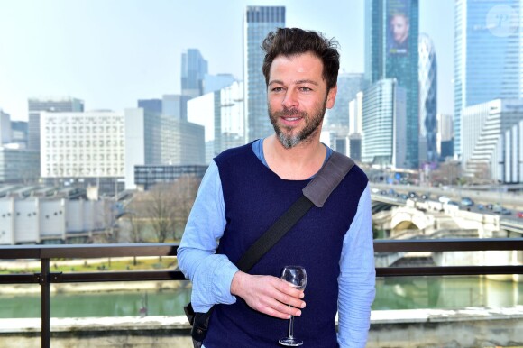 Christophe Maé au Grand Prix de l'UNAC 2015 pour la chanson "Tombé Sous Le Charme" lors de la remise du prix de l'UNAC 2015 à la Sacem à Paris, le 16 mars 2015