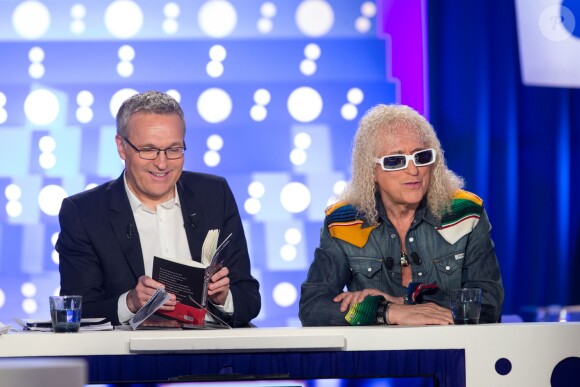 Exclusif - Michel Polnareff et Laurent Ruquier dans l'émission On n'est pas couché, sur France 2 le samedi 30 avril 2016 (tournage le jeudi 28 avril 2016), à Paris. © Cyril Moreau