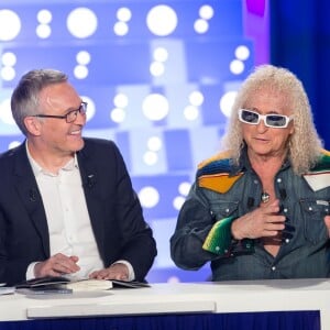 Exclusif - Michel Polnareff et Laurent Ruquier dans l'émission On n'est pas couché, sur France 2 le samedi 30 avril 2016 (tournage le jeudi 28 avril 2016), à Paris. © Cyril Moreau