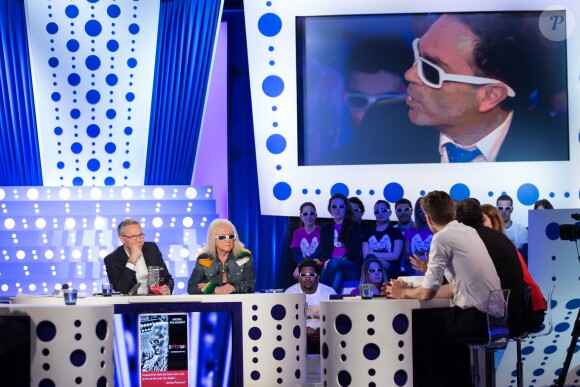 Exclusif - Michel Polnareff et Laurent Ruquier dans l'émission On n'est pas couché, sur France 2 le samedi 30 avril 2016 (tournage le jeudi 28 avril 2016), à Paris. © Cyril Moreau