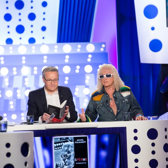 Exclusif - Michel Polnareff et Laurent Ruquier dans l'émission On n'est pas couché, sur France 2 le samedi 30 avril 2016 (tournage le jeudi 28 avril 2016), à Paris. © Cyril Moreau