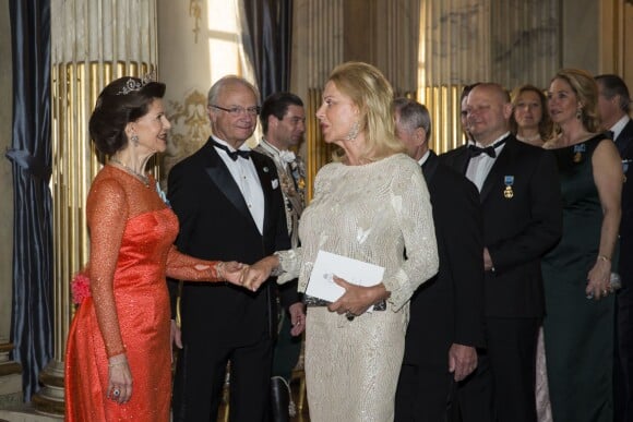 La reine Silvia, le roi Carl Gustav de Suède, Eva Maria Walter O'Neill - Banquet donné en l'honneur du 70ème anniversaire du roi Carl Gustav de Suède au palais royal à Stockholm, le 30 avril 2016.