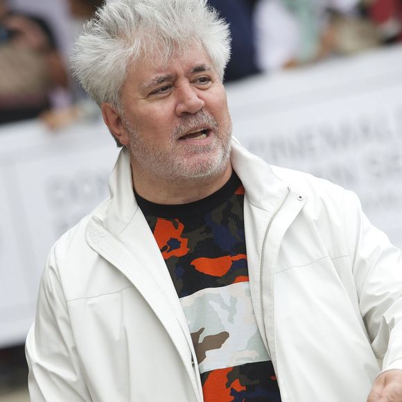 Pedro Almodovar arrive au 62ème festival du film de San Sebastian. Le 24 septembre 2014