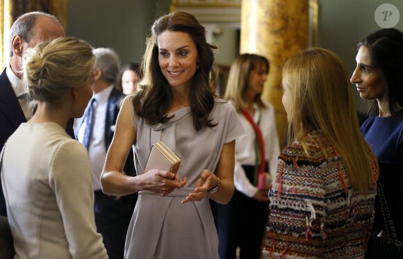 Kate Middleton, duchesse de Cambridge, assiste au déjeuner caritatif Anna Freud à la Spencer House à Londres. Le 4 mai 2016