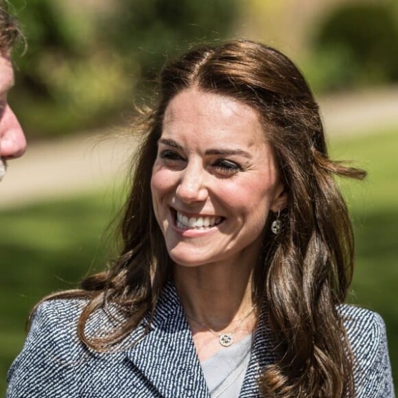 Kate Middleton inaugure le Magic Garden au palais Hampton Court à Londres. Le 4 mai 2016