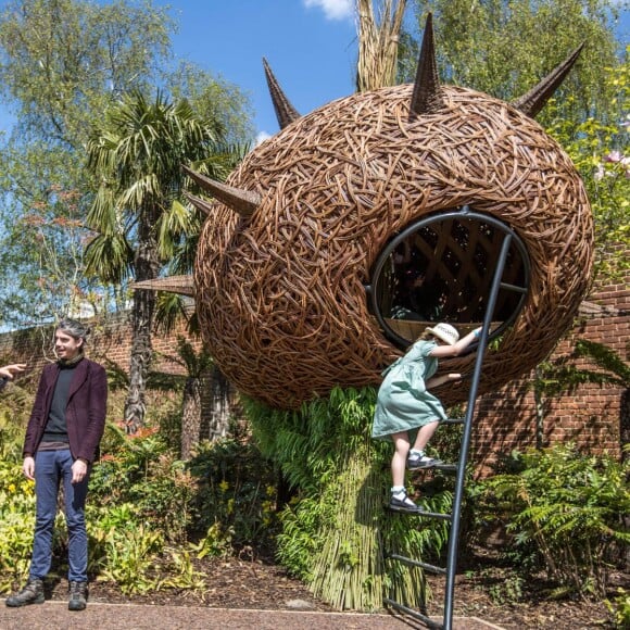 Kate Middleton inaugure le Magic Garden au palais Hampton Court à Londres. Le 4 mai 2016